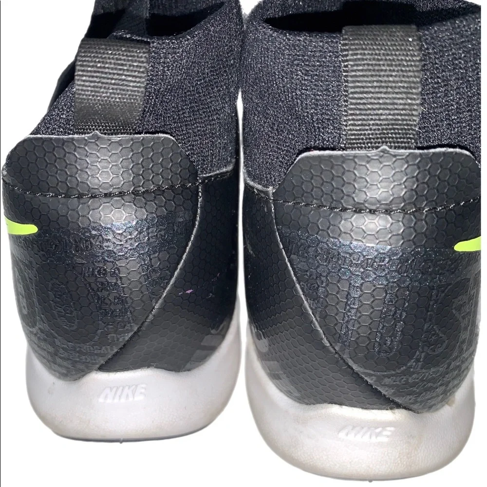 Youth Nike Shoes Sz 1 Phantom Vision